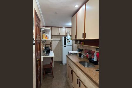 Apartamento à venda com 52m², 2 quartos e 1 vaga Apartamento à venda com 52m², 2 quartos e 1 vagaCozinha