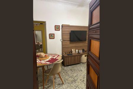 Apartamento à venda com 52m², 2 quartos e 1 vaga Apartamento à venda com 52m², 2 quartos e 1 vagaSala