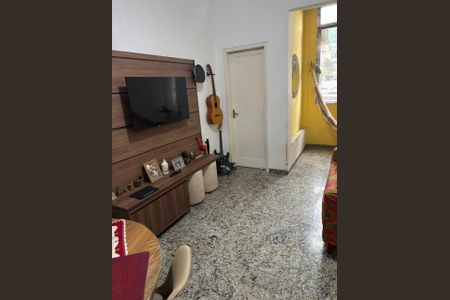 Apartamento à venda com 52m², 2 quartos e 1 vaga Apartamento à venda com 52m², 2 quartos e 1 vagaSala