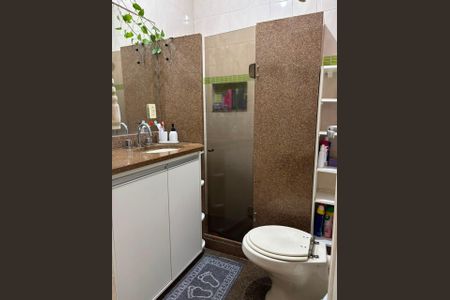 Apartamento à venda com 52m², 2 quartos e 1 vaga Apartamento à venda com 52m², 2 quartos e 1 vagaBanheiro