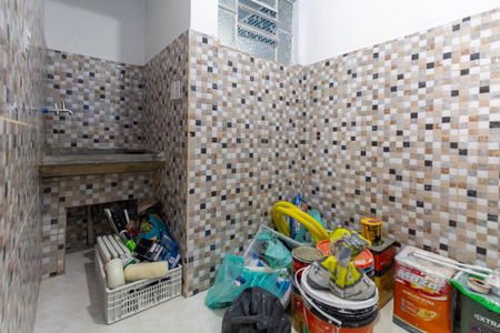 Área de Serviço de casa para alugar com 2 quartos, 120m² em Vila Esperança, São Paulo