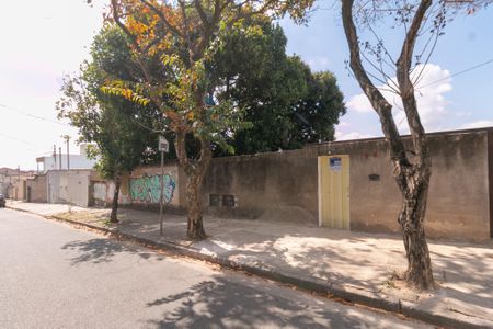 Casa para alugar com 3 quartos, 150m² em Glória, Belo Horizonte