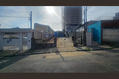 Fachada de casa para alugar com 1 quarto, 120m² em Vila Esperança, São Paulo