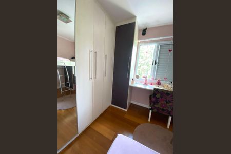 Quarto de apartamento à venda com 3 quartos, 81m² em Vila Cruz das Almas, São Paulo