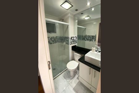 Banheiro de apartamento à venda com 3 quartos, 81m² em Vila Cruz das Almas, São Paulo