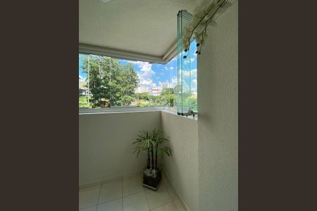 Varanda de apartamento à venda com 3 quartos, 81m² em Vila Cruz das Almas, São Paulo