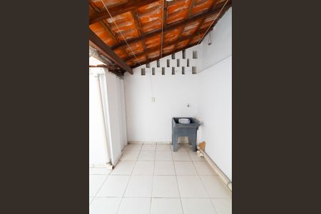 Lavanderia de casa à venda com 2 quartos, 150m² em Vila do Encontro, São Paulo