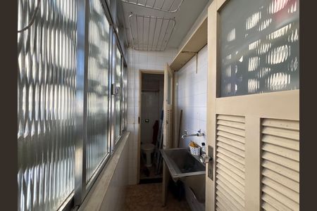 Apartamento para alugar com 80m², 2 quartos e sem vaga