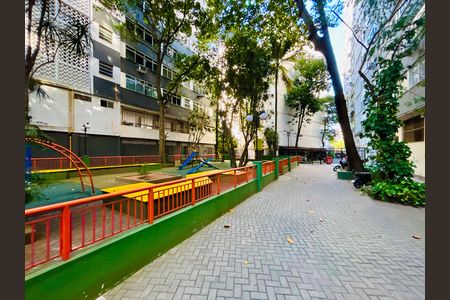 Apartamento para alugar com 80m², 2 quartos e sem vaga