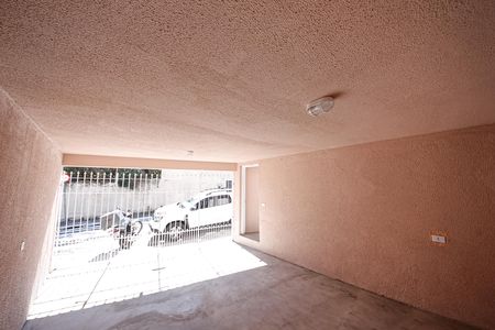 Garagem de casa à venda com 4 quartos, 130m² em Vila Alpina, São Paulo