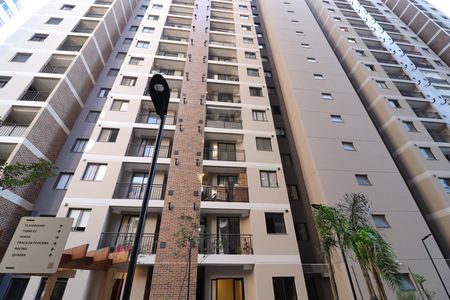 Apartamento para alugar com 49m², 2 quartos e 1 vagaFachada do bloco