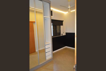 Suíte 1 de casa para alugar com 3 quartos, 260m² em Ribeirânia, Ribeirão Preto