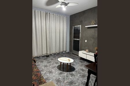 Casa à venda com 7 quartos, 320m² em Vigário Geral, Rio de Janeiro
