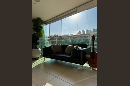 Apartamento à venda com 109m², 3 quartos e 2 vagas Apartamento à venda com 109m², 3 quartos e 2 vagasVaranda