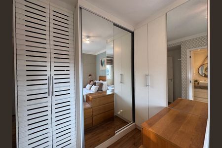 Apartamento à venda com 109m², 3 quartos e 2 vagas Apartamento à venda com 109m², 3 quartos e 2 vagasQuarto