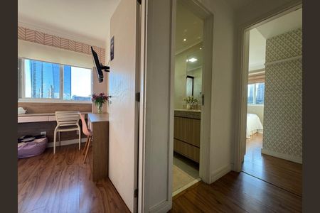 Apartamento à venda com 109m², 3 quartos e 2 vagas Apartamento à venda com 109m², 3 quartos e 2 vagasSala