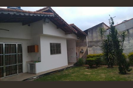 Casa à venda com 3 quartos, 269m² em Jardim Campinas, São Paulo