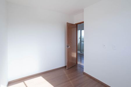 Apartamento para alugar com 55m², 2 quartos e 1 vaga Apartamento para alugar com 55m², 2 quartos e 1 vagaQuarto 2