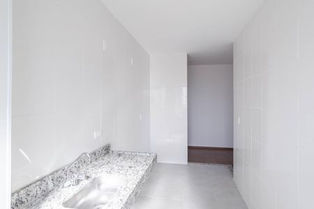 Apartamento para alugar com 55m², 2 quartos e 1 vaga Apartamento para alugar com 55m², 2 quartos e 1 vagaCozinha e Área de Serviço