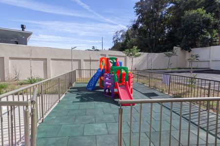 Apartamento para alugar com 55m², 2 quartos e 1 vaga Apartamento para alugar com 55m², 2 quartos e 1 vagaÁrea comum - Playground