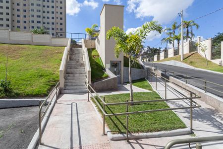 Apartamento para alugar com 55m², 2 quartos e 1 vaga Apartamento para alugar com 55m², 2 quartos e 1 vagaEntrada