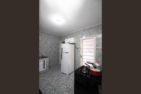 Cozinha de casa à venda com 3 quartos, 175m² em Jardim Palmira, Guarulhos