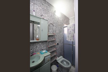 Banheiro da Suíte de casa à venda com 3 quartos, 175m² em Jardim Palmira, Guarulhos