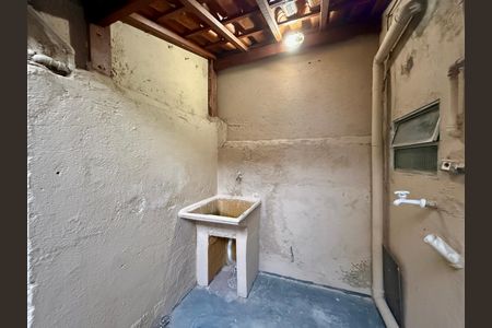 Área de Serviço de casa para alugar com 1 quarto, 25m² em Campo Belo, São Paulo