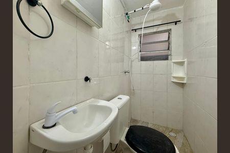 Casa para alugar com 25m², 1 quarto e sem vaga Casa para alugar com 25m², 1 quarto e sem vagaBanheiro