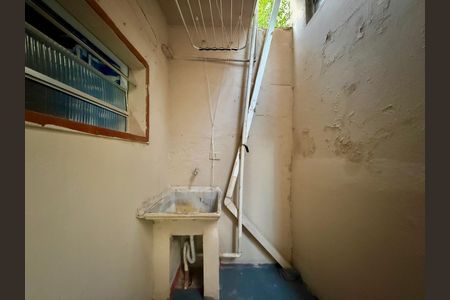 Casa para alugar com 30m², 1 quarto e sem vaga Casa para alugar com 30m², 1 quarto e sem vagaÁrea de Serviço