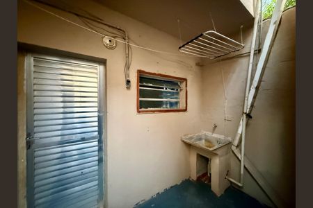 Entrada Casa de casa para alugar com 1 quarto, 30m² em Campo Belo, São Paulo