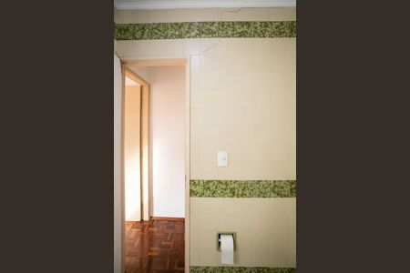 Banheiro de casa à venda com 4 quartos, 105m² em Vila Clara, São Paulo