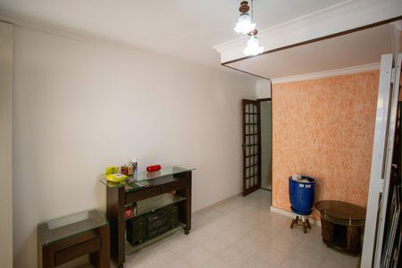 Sala de casa à venda com 4 quartos, 105m² em Vila Clara, São Paulo