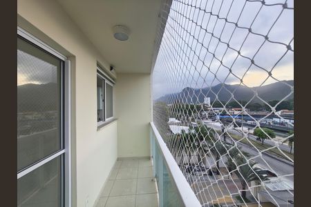 Apartamento para alugar com 2 quartos, 60m² em Jacarepaguá, Rio de Janeiro