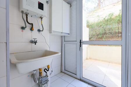 Área de Serviço de apartamento para alugar com 2 quartos, 69m² em Vila Andrade, São Paulo