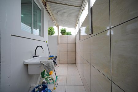Área de Serviço de apartamento para alugar com 2 quartos, 71m² em Ingleses Norte, Florianópolis