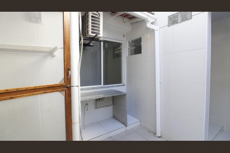 Área de Serviço de casa de condomínio para alugar com 3 quartos, 70m² em Portinho, Cabo Frio
