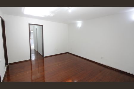 Sala 1 de casa de condomínio para alugar com 3 quartos, 70m² em Portinho, Cabo Frio