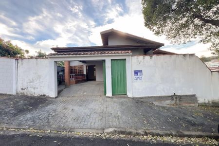 Casa para alugar com 145m², 2 quartos e 2 vagas