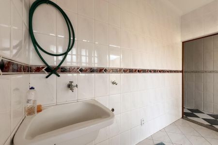Casa para alugar com 145m², 2 quartos e 2 vagas