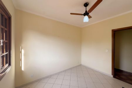 Casa para alugar com 145m², 2 quartos e 2 vagas