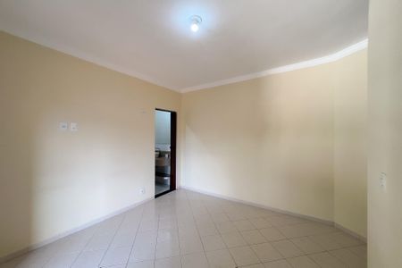 Casa para alugar com 145m², 2 quartos e 2 vagas