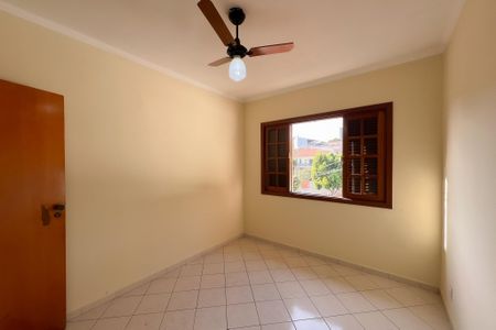 Casa para alugar com 145m², 2 quartos e 2 vagas