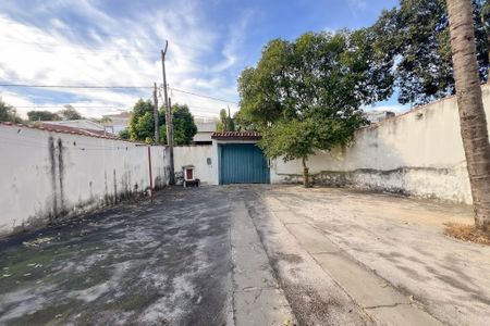 Casa para alugar com 145m², 2 quartos e 2 vagas