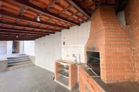 Casa para alugar com 145m², 2 quartos e 2 vagas