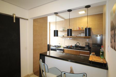 Cozinha de apartamento à venda com 2 quartos, 70m² em Petrópolis, Porto Alegre