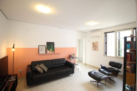 Apartamento à venda com 2 quartos, 70m² em Petrópolis, Porto Alegre