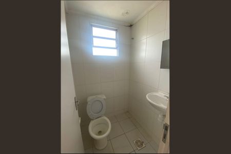 Banheiro de casa à venda com 2 quartos, 64m² em Residencial Cosmos, Campinas
