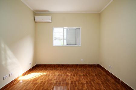 Casa de condomínio para alugar com 319m², 5 quartos e 6 vagas Casa de condomínio para alugar com 319m², 5 quartos e 6 vagasSuíte