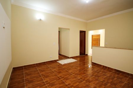 Casa de condomínio para alugar com 319m², 5 quartos e 6 vagas Casa de condomínio para alugar com 319m², 5 quartos e 6 vagasSala de TV